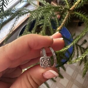 Elegant Silver Ring with Diamond Accents